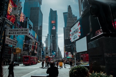 ¿Cómo se define la publicidad exterior?