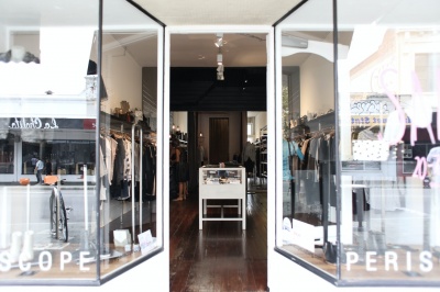 Anuncios exteriores en material vinil