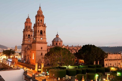 Espectaculares en Michoacán 